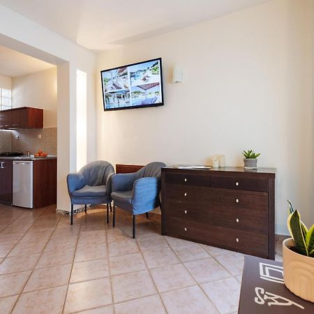 Ampelia Hotel Kassandra Ханиоти Экстерьер фото