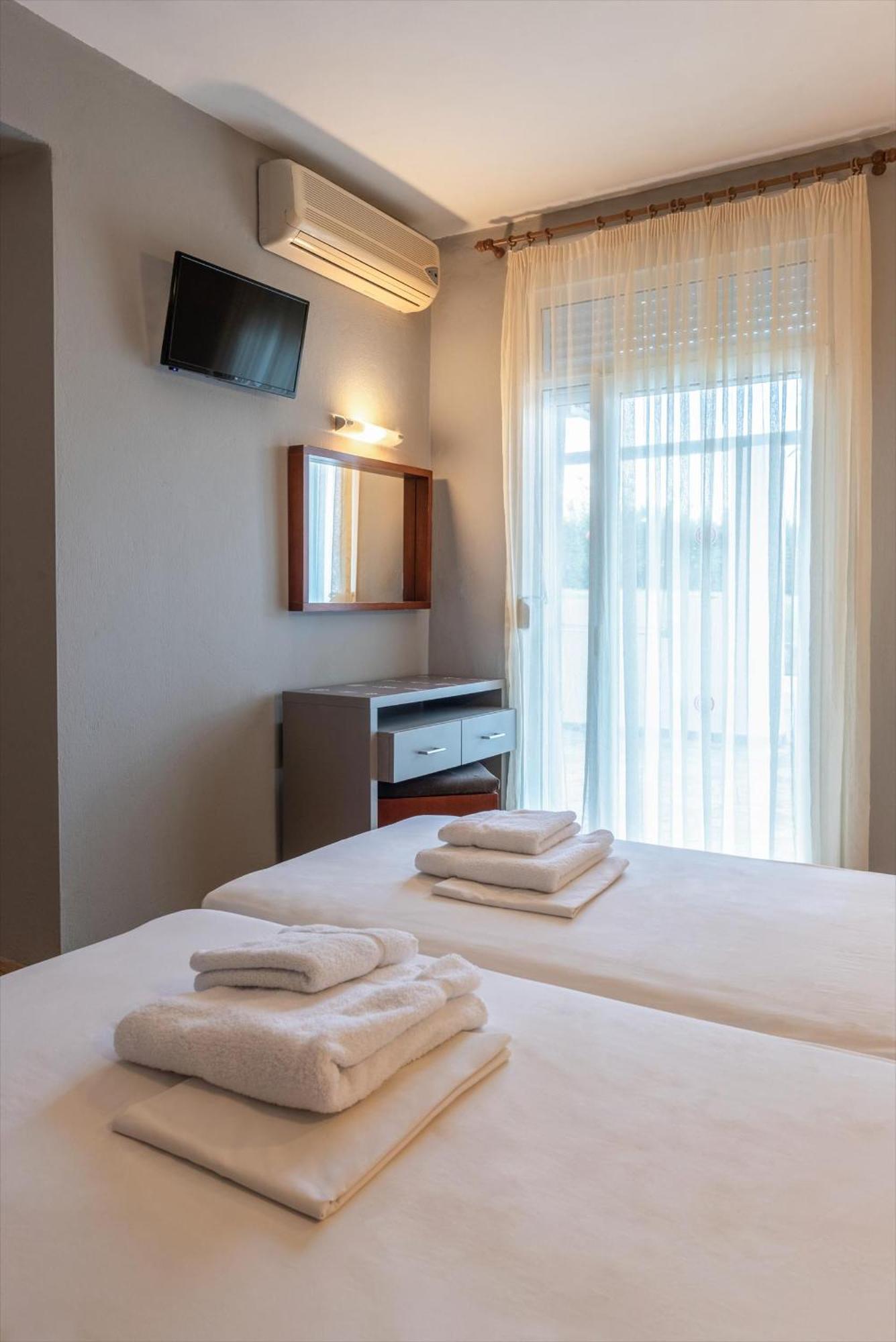 Ampelia Hotel Kassandra Ханиоти Экстерьер фото