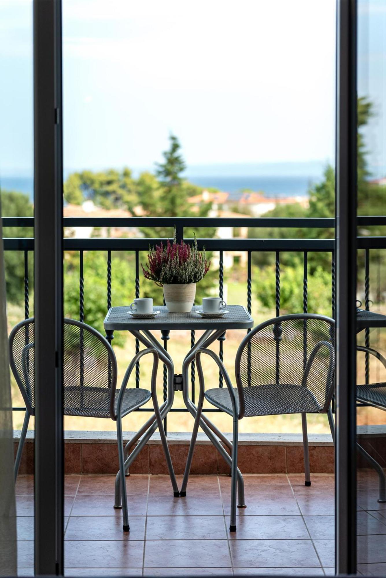 Ampelia Hotel Kassandra Ханиоти Экстерьер фото