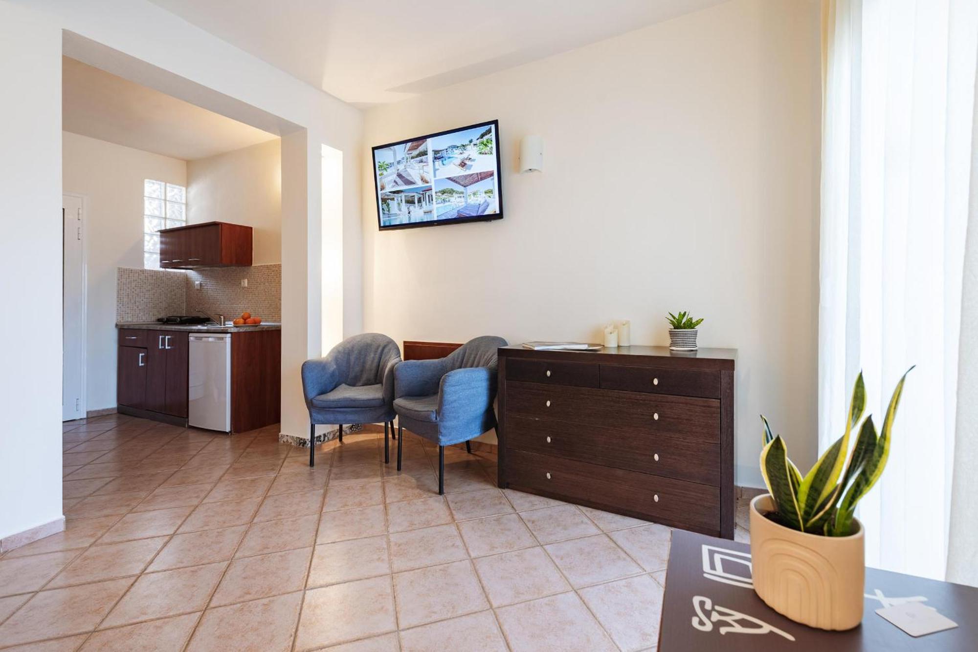 Ampelia Hotel Kassandra Ханиоти Экстерьер фото